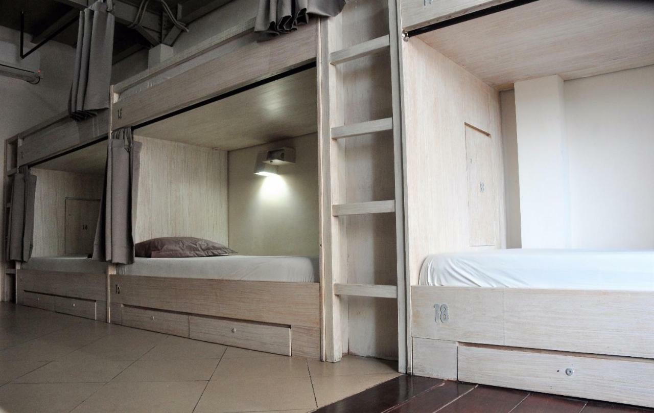 Rumah Kayu Bali Kuta Lombok Buitenkant foto