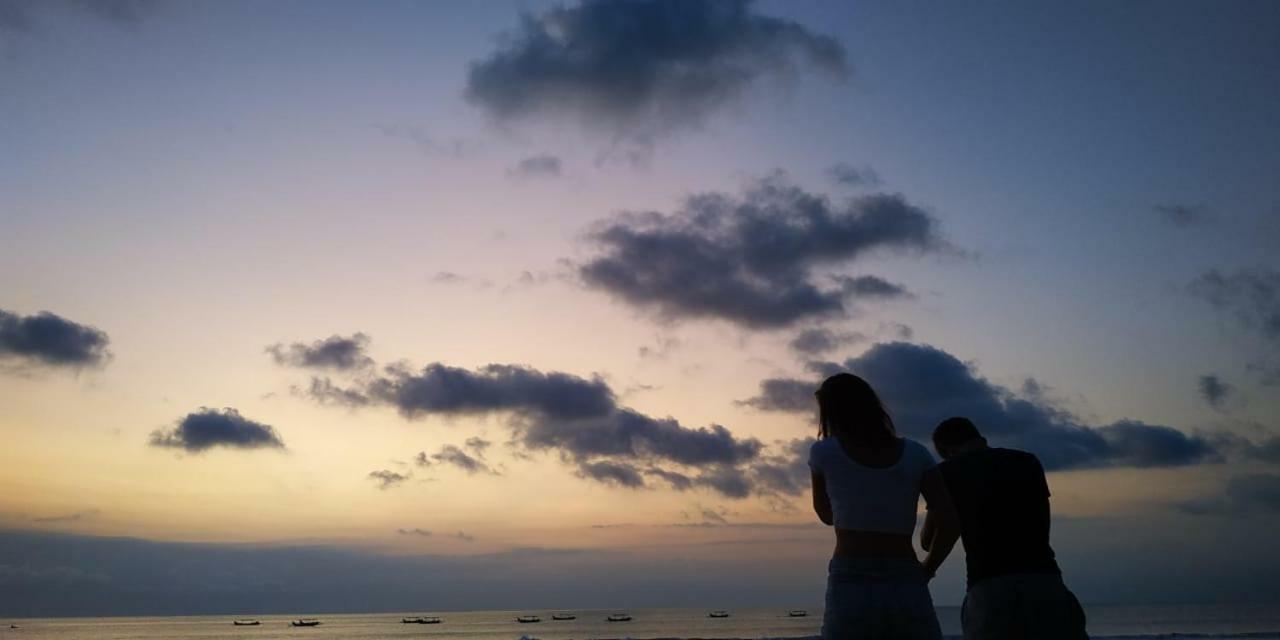 Rumah Kayu Bali Kuta Lombok Buitenkant foto